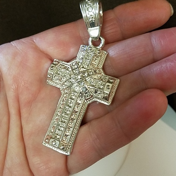 Sterling Silver Cross Pendant - Picture 1 of 4